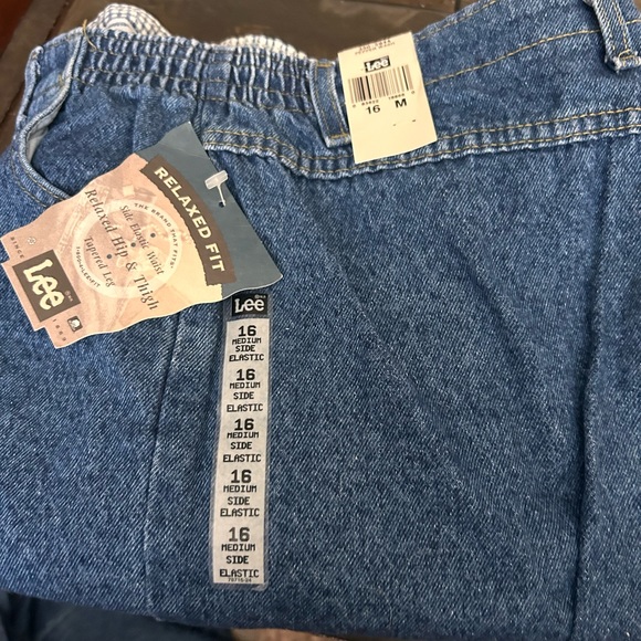 Vintage Lee Relaxed fit Jeans - Picture 5 of 6